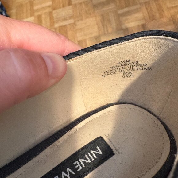 NINE WEST, size 6.5 women's flat - Picture 4 of 5